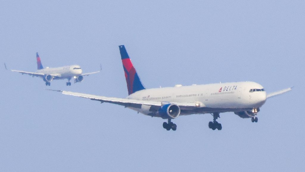 Gewonden door zware turbulentie tijdens vlucht naar Amsterdam