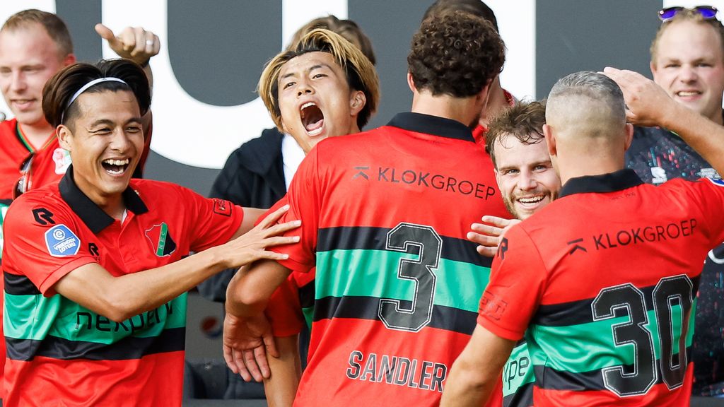 NEC wint eerste eredivisieduel onder Schreuder ruim van zwak Excelsior