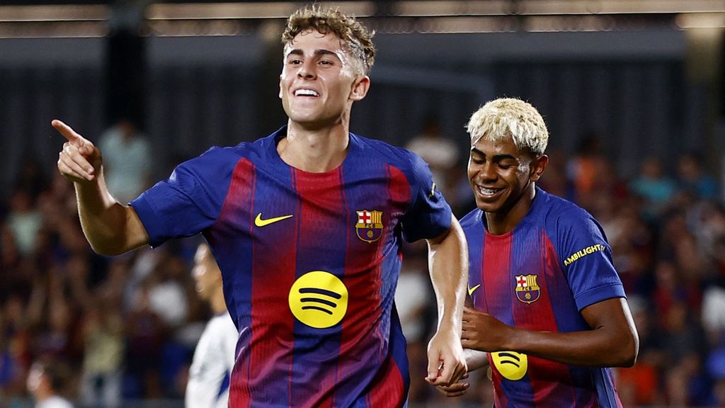 Barcelona wint Joan Gamper-trofee in Estadi Johan Cruyff en presenteert aankopen