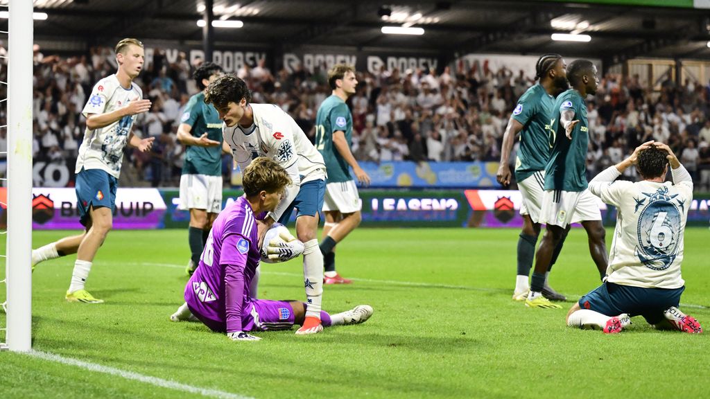 Eerste eredivisiethuiswedstrijd in 47 jaar levert Telstar niets op: PEC wint met 2-0