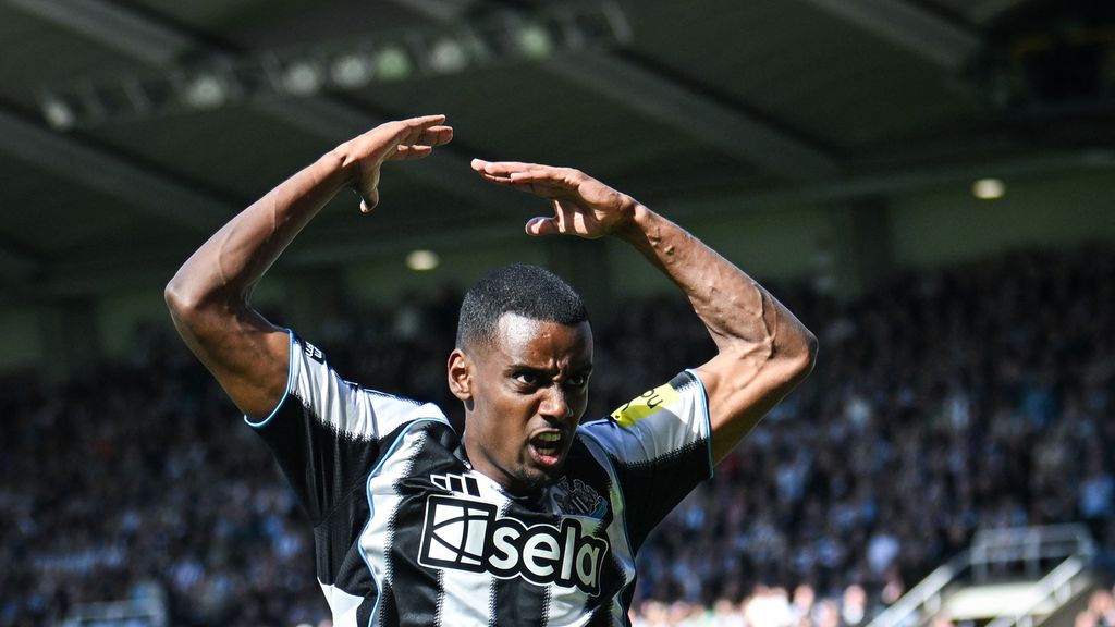 Aan Liverpool gelinkte Isak forceert vertrek bij Newcastle: 'Relatie kan niet voortduren'