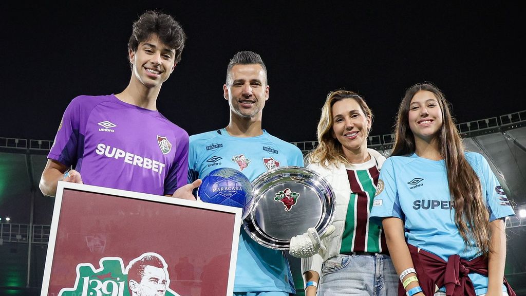 Braziliaanse doelman Fábio verbetert stokoud record Shilton