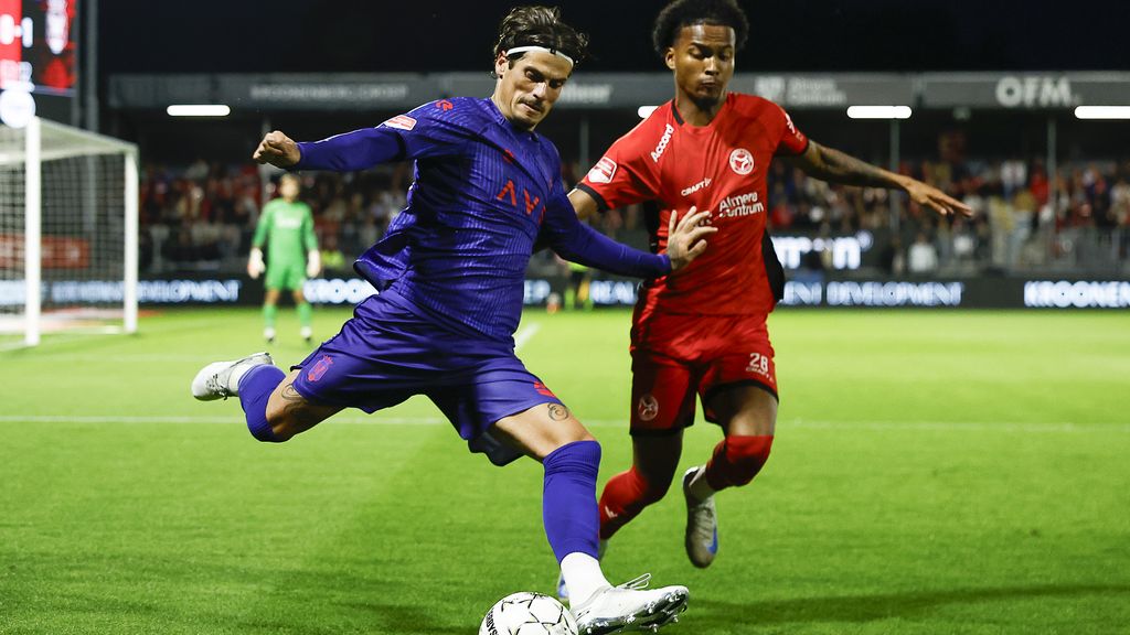 Willem II pakt tegen Almere eerste punten van seizoen, FC Eindhoven koploper