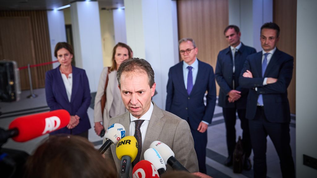 NSC-ministeriële wisseling rond: Van Hijum keert terug naar de Kamer, Hermans krijgt Onderwijs erbij