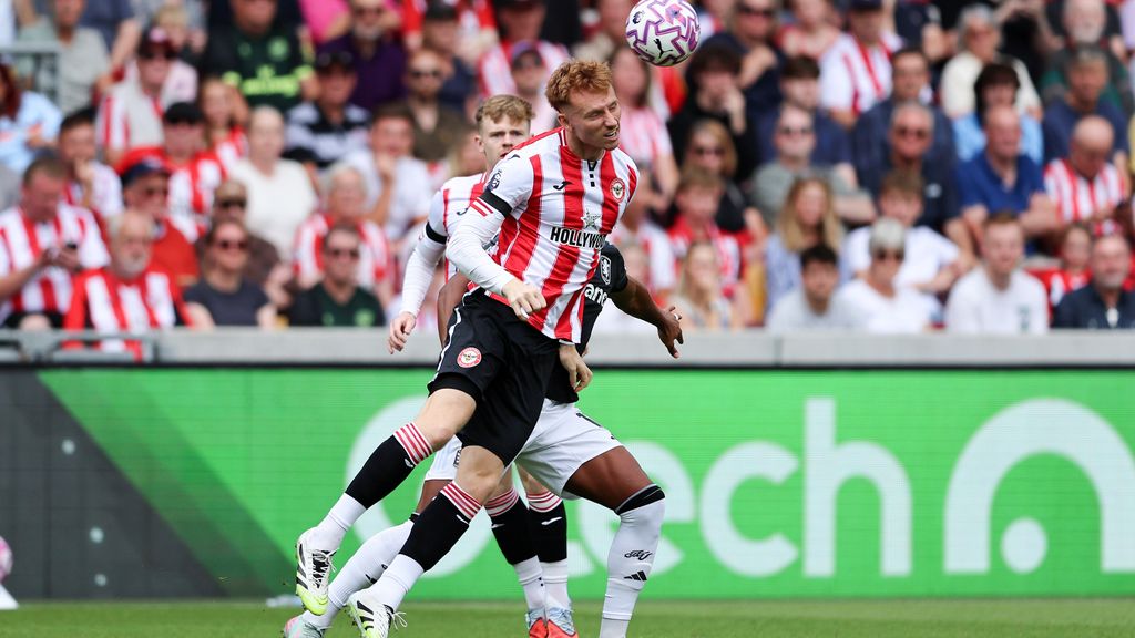 Two goals and assist for Timber at victory Arsenal, City loses at home from Spurs