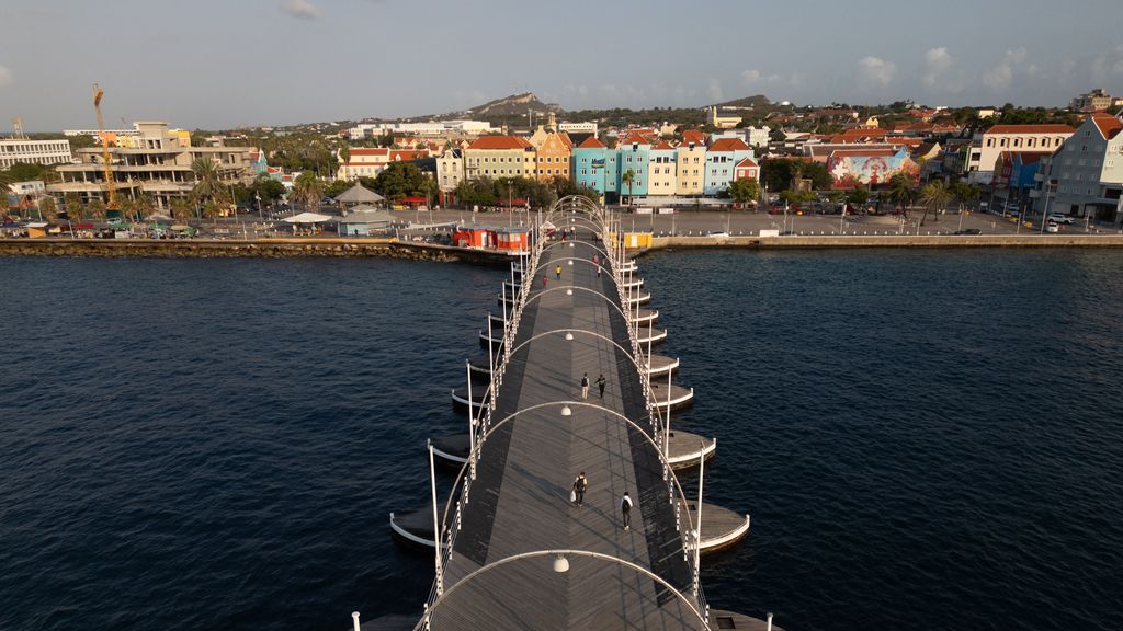 Foto: Curaçao al hele dag getroffen door grote stroomstoring