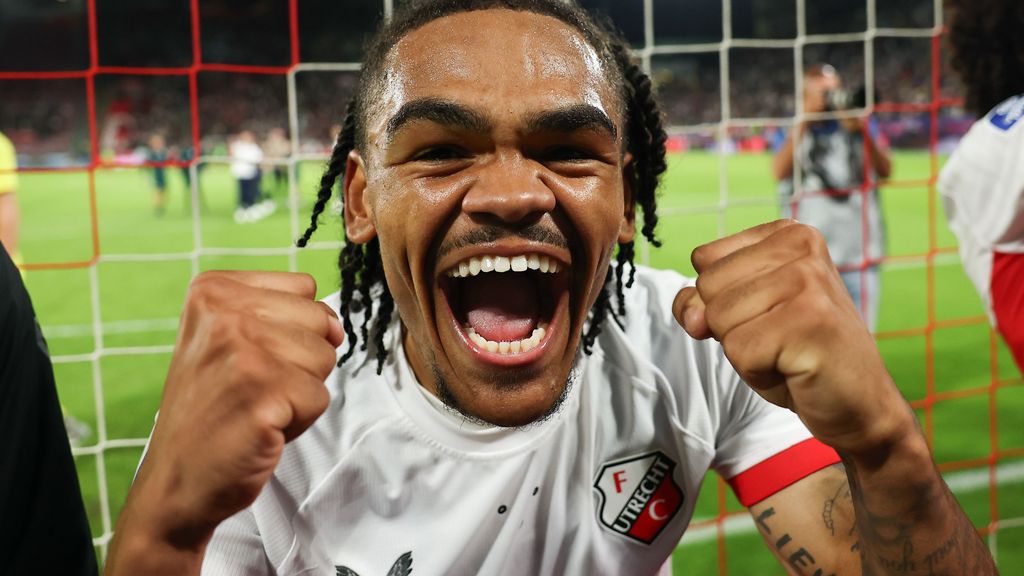 FC Utrecht plaatst zich voor hoofdtoernooi Europa League, blessure Jensen domper