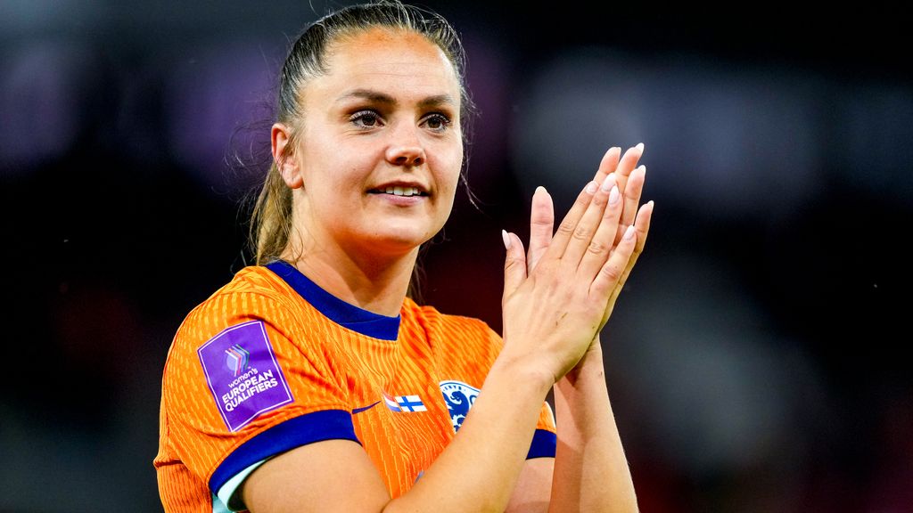 Lieke Martens, icoon van Nederlands vrouwenvoetbal, beëindigt carrière