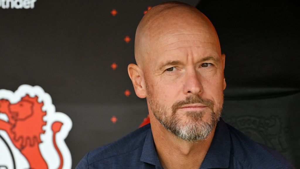 Ten Hag zag ontslag bij Bayer Leverkusen niet aankomen: 'Complete verrassing'