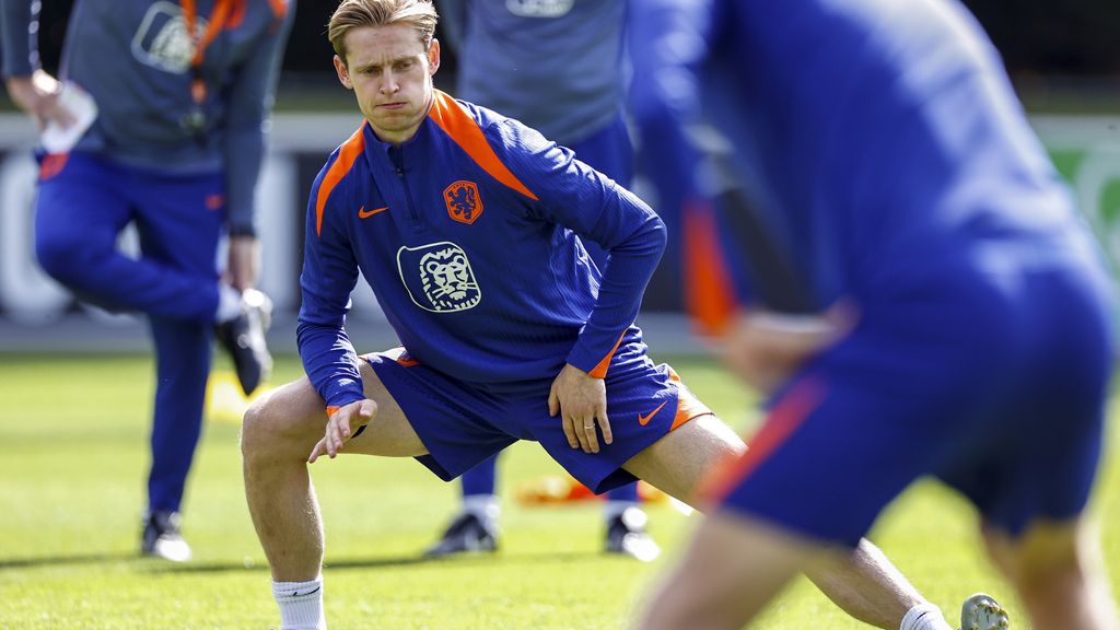 Oranje met complete groep op tweede training richting WK-kwalificatieduel met Polen