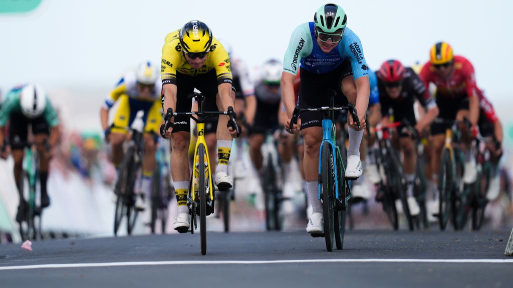 Olav Kooij triumfuje w Ronde van Groot-Brittannië