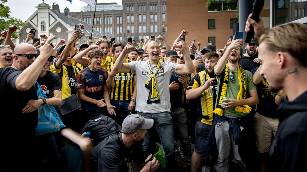 Succes voor Vitesse bij de rechter: club moet worden toegelaten tot eerste divisie