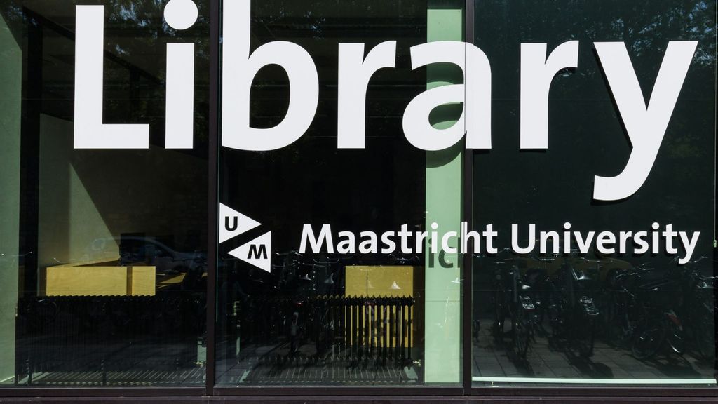 Uniwersytet Maastricht przyznaje stypendia pięciu studentom z Gazy