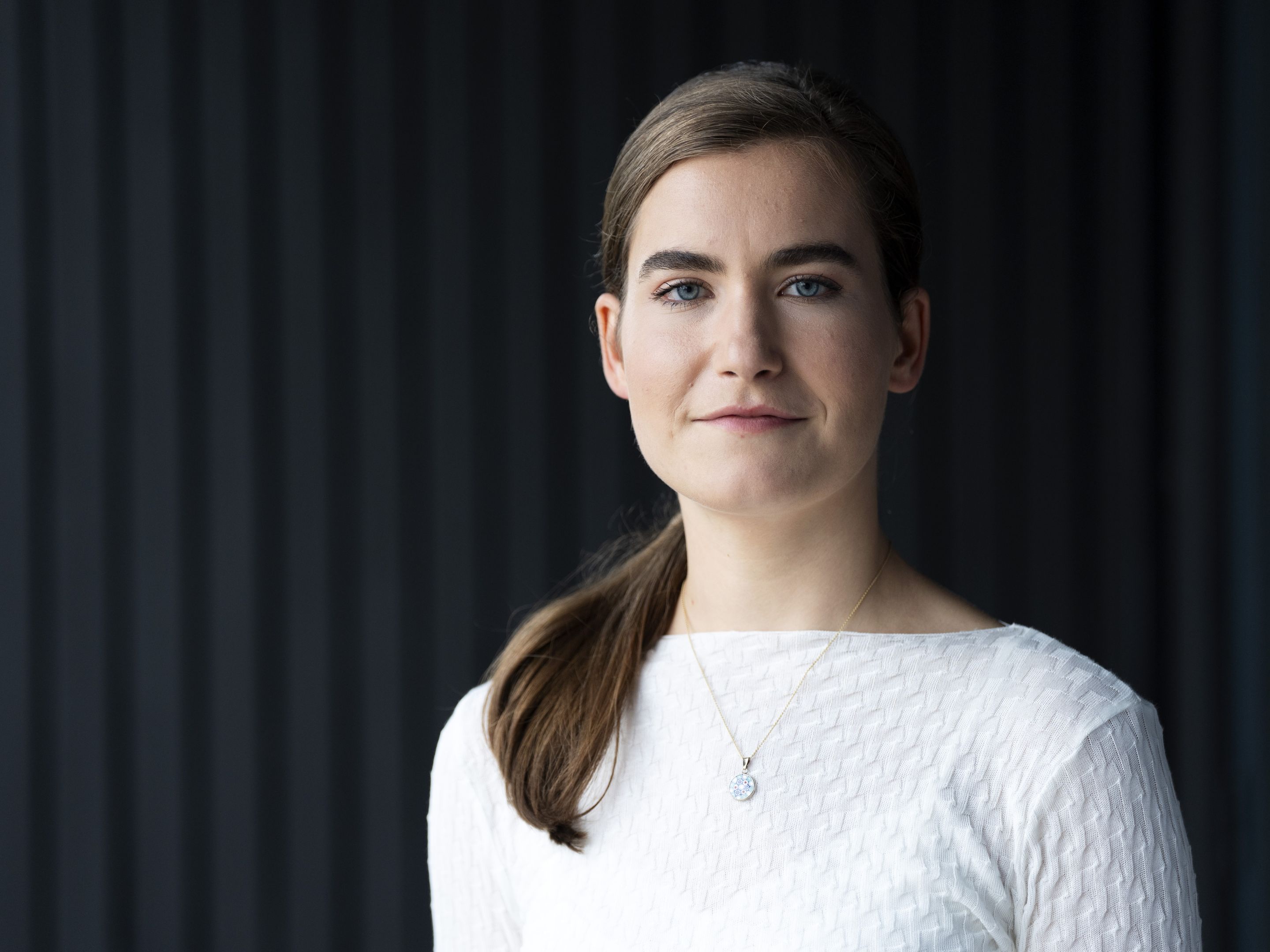 Nieuwe FvD-lijsttrekker De Vos beëdigd als Kamerlid