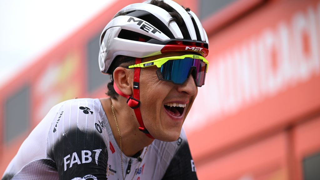 Marc Soler triumfuje w czternastej etapie Vuelty