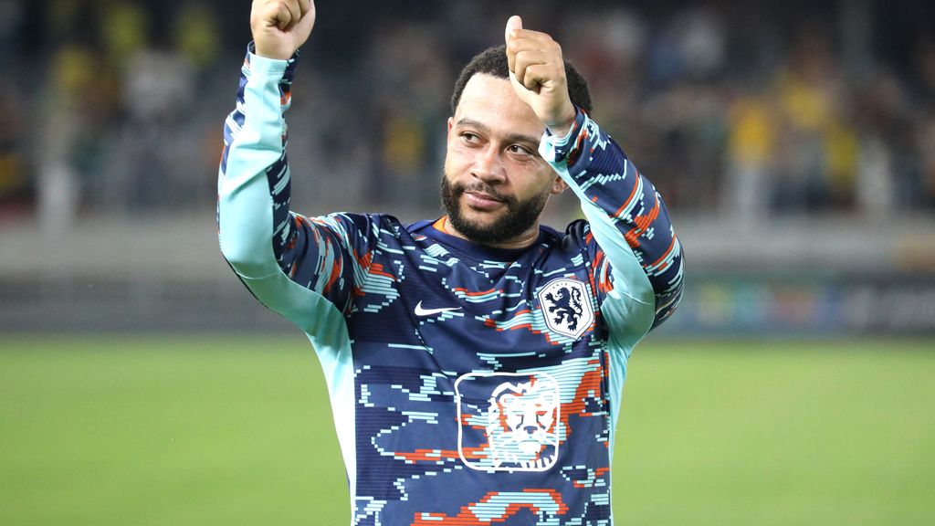 Als Oranje dreigt te vallen, staat Depay op: 'Nog steeds de beste spits'