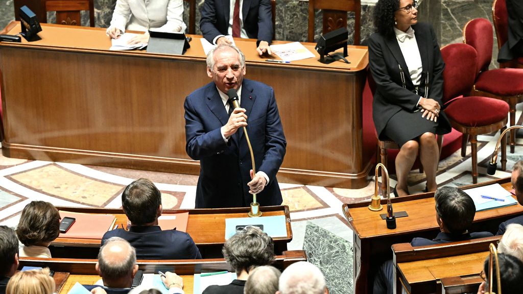 Francja w kryzysie politycznym: Bayrou ustępuje ze stanowiska