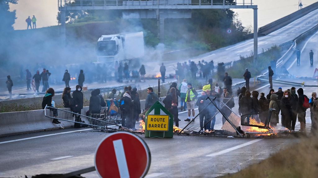 Protesty we Francji: Blokuj wszystko – Tysiące aresztowań i kryzys polityczny