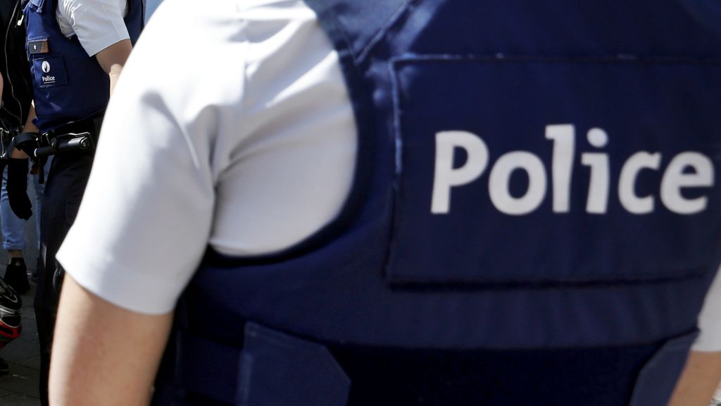 Atak nożem w szkole we Francji: nauczycielka i uczeń ranni