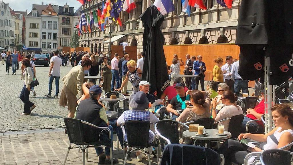 Zakaz palenia i vapen na belgijskich tarasach od 2027 roku