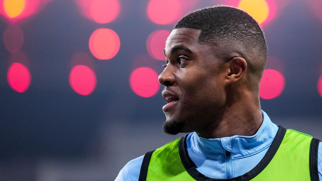 Ruzie, concurrentie en goals: Boadu's loopbaan verloopt met horten en stoten