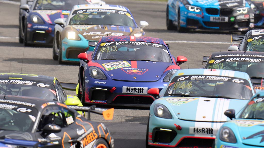 Max Verstappen zdobywa licencję na Nürburgring: "To wymagający tor"