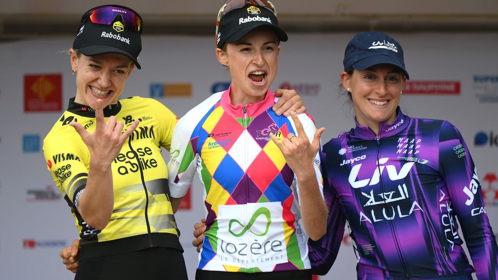 De Vries neemt leiderstrui over van Bredewold in Ardèche, Brunel wint namens Visma