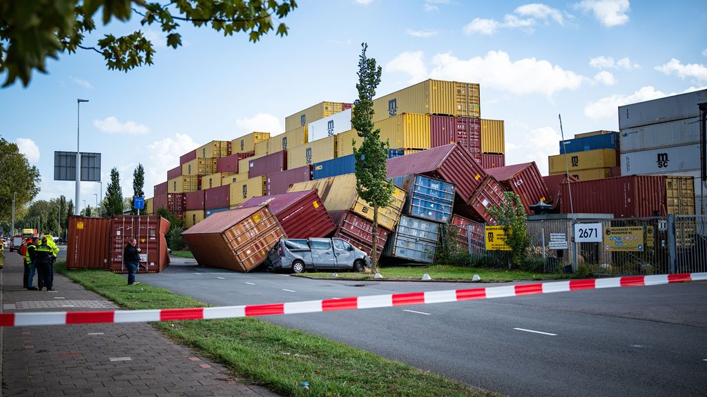 Pierwsza burza jesieni w IJmuiden – wiatr o sile 9