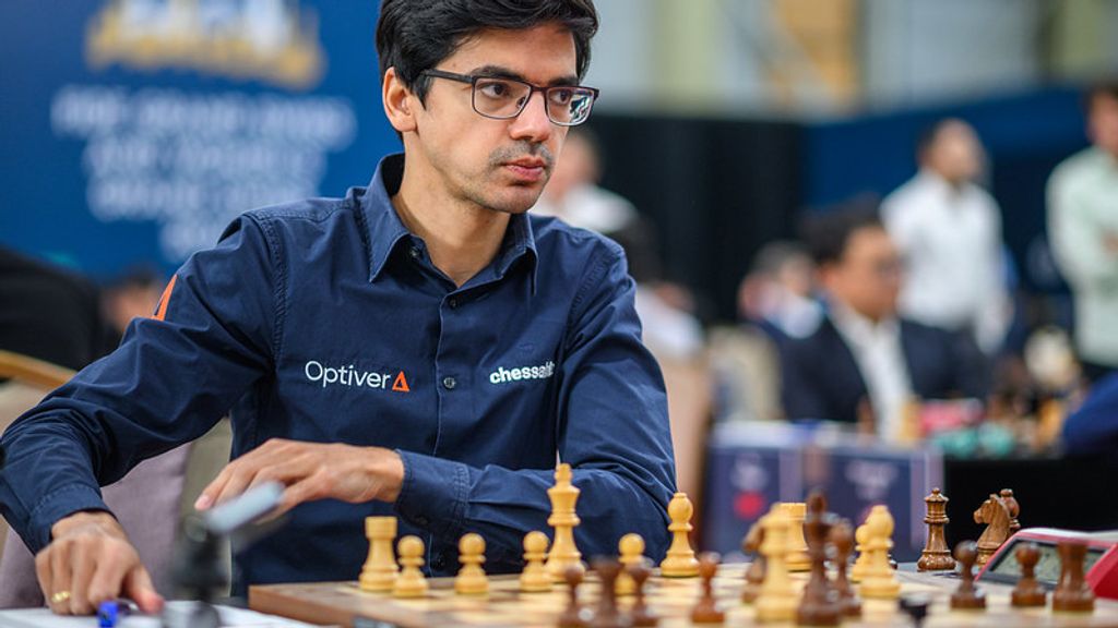Anish Giri zdobywa miejsce w turnieju kandydackim po zwycięstwie w FIDE Grand Swiss