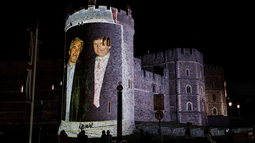 Czterech aktywistów aresztowanych za projekcję Trumpa i Epsteina na Windsor Castle