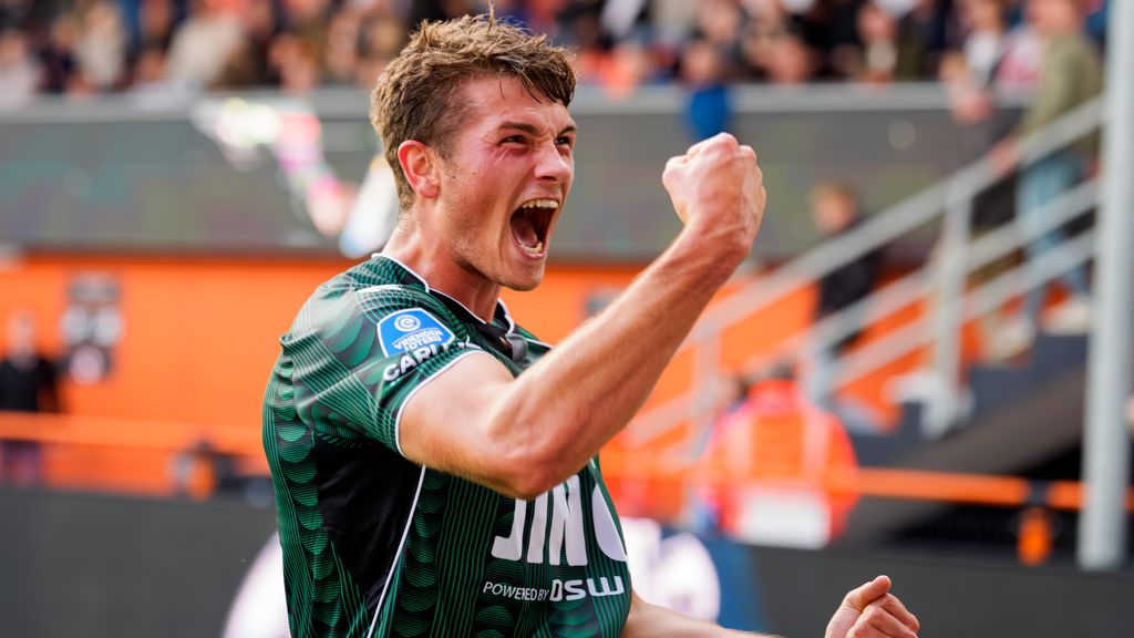 Excelsior pakt in laatste minuut de volle buit op bezoek bij Volendam