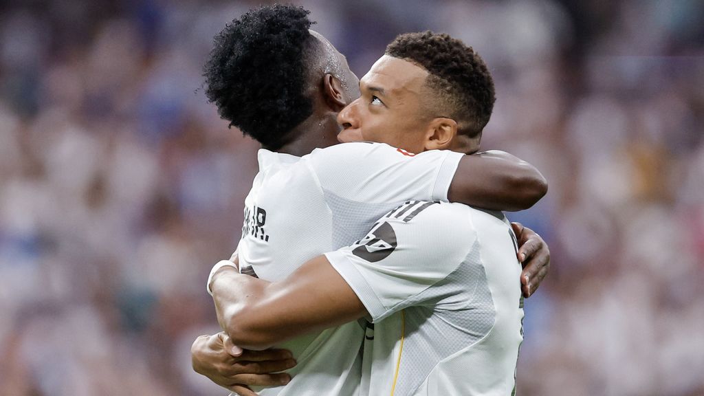 Real Madrid wint ook vijfde duel, dankzij goals Militão en Mbappé