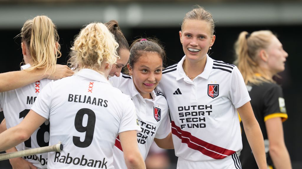 Hokeistki Amsterdamu kończą serię bez porażki mistrzyń Den Bosch