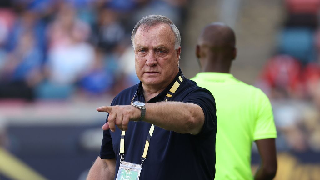 Advocaat overtuigt ook Hansen en Obispo om international van Curaçao te worden