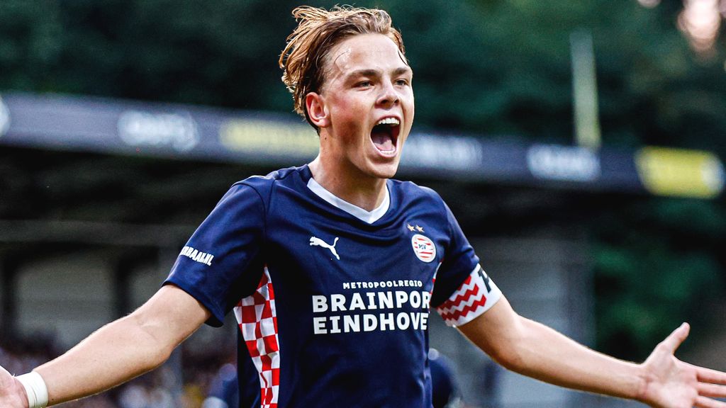 Is 19-jarige Van Duiven PSV's redding in de Champions League? 'Scoort altijd'