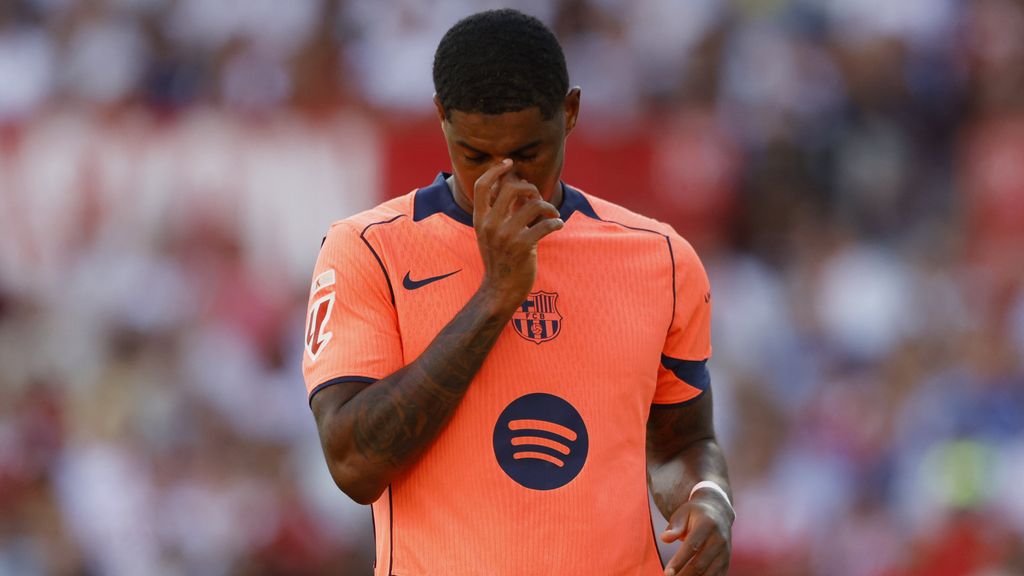 Barcelona krijgt pak slaag van Sevilla, tweede nederlaag op rij voor ploeg De Jong
