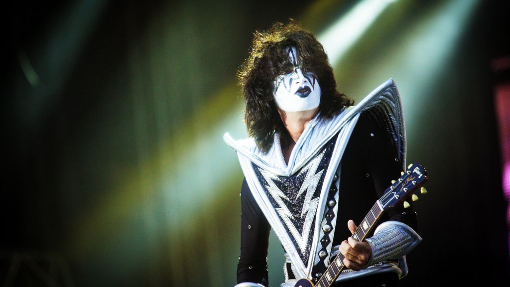Sologitarist Ace Frehley (74) van rockband Kiss overleden