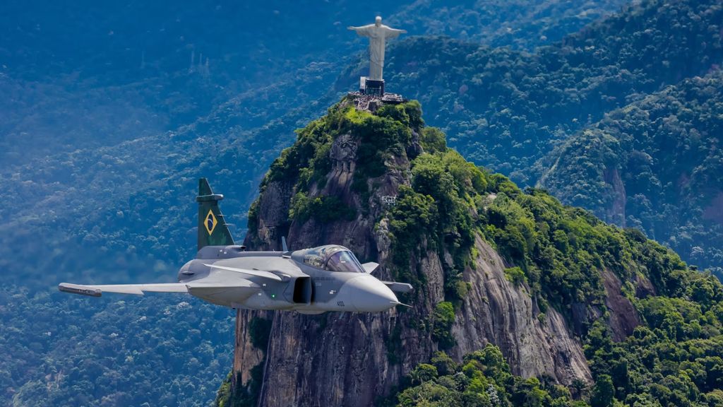 アンティークなハイテク航空機はウクライナ空軍を強化すべきだ