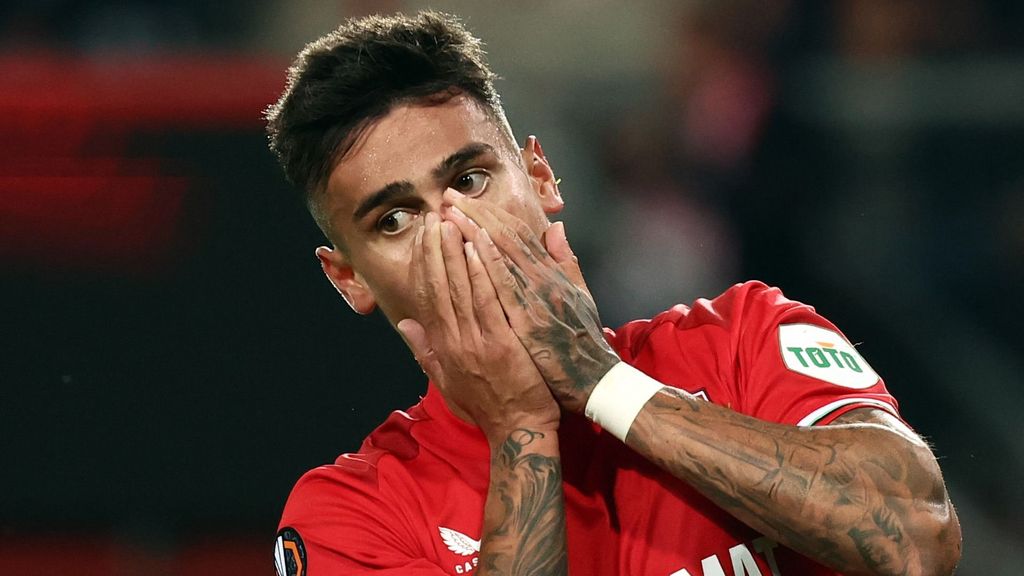 Rampseizoen FC Twente-verdediger Hilgers compleet met kruisbandblessure