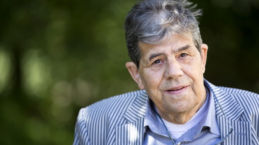 Foto: Acteur en presentator Joost Prinsen (83) overleden 