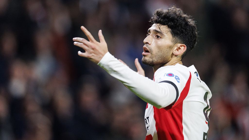 Eerste spits Pepi is 'fit en geweldig', maar tandem Til-Saibari houdt hem op de bank