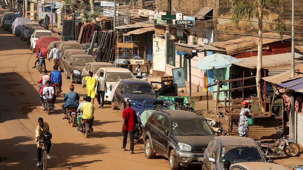 Ontvoeringen en afsnijden van brandstof: jonge terreurgroep zet Mali onder druk