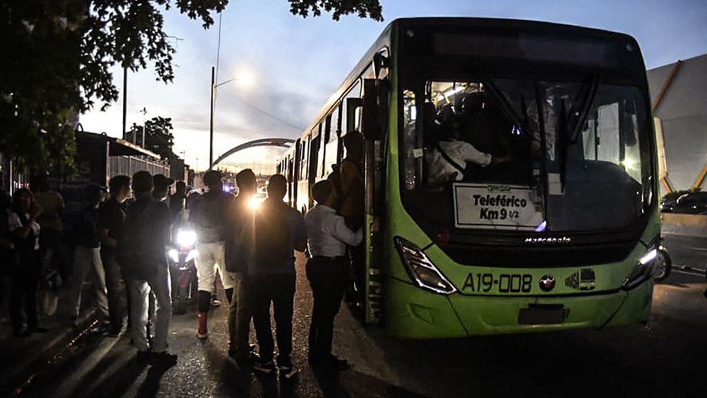 Volledige stroomstoring Dominicaanse Republiek, deel systemen weer opgestart