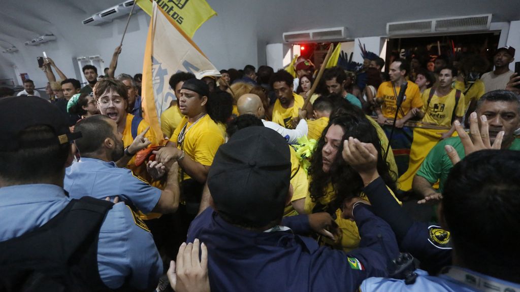 Demonstranten dringen klimaattop Brazilië binnen, bijeenkomst niet verstoord