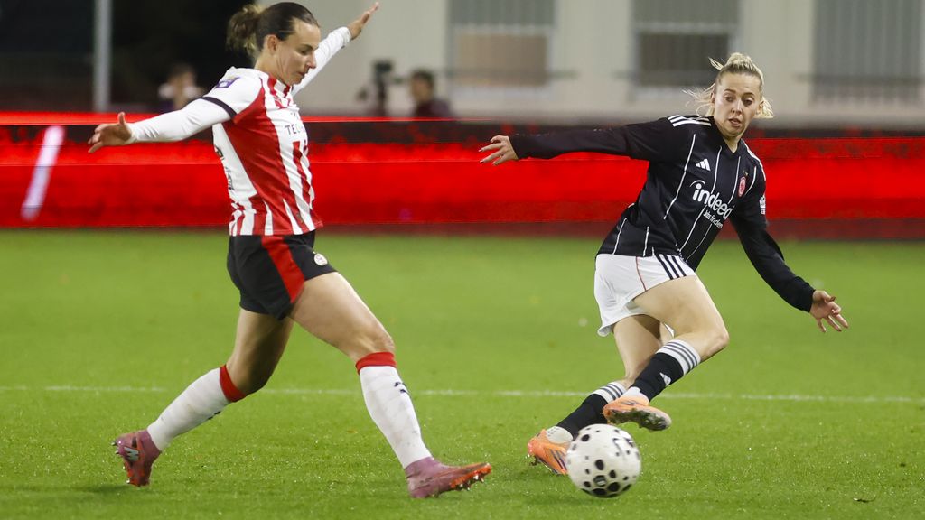 PSV verzuimt te stunten tegen Eintracht Frankfurt