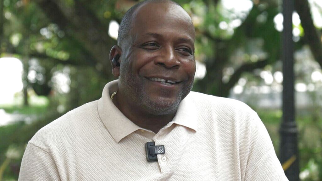 Suriname met Nederland en Marokko in een WK-poule? Menzo glimlacht bij de gedachte