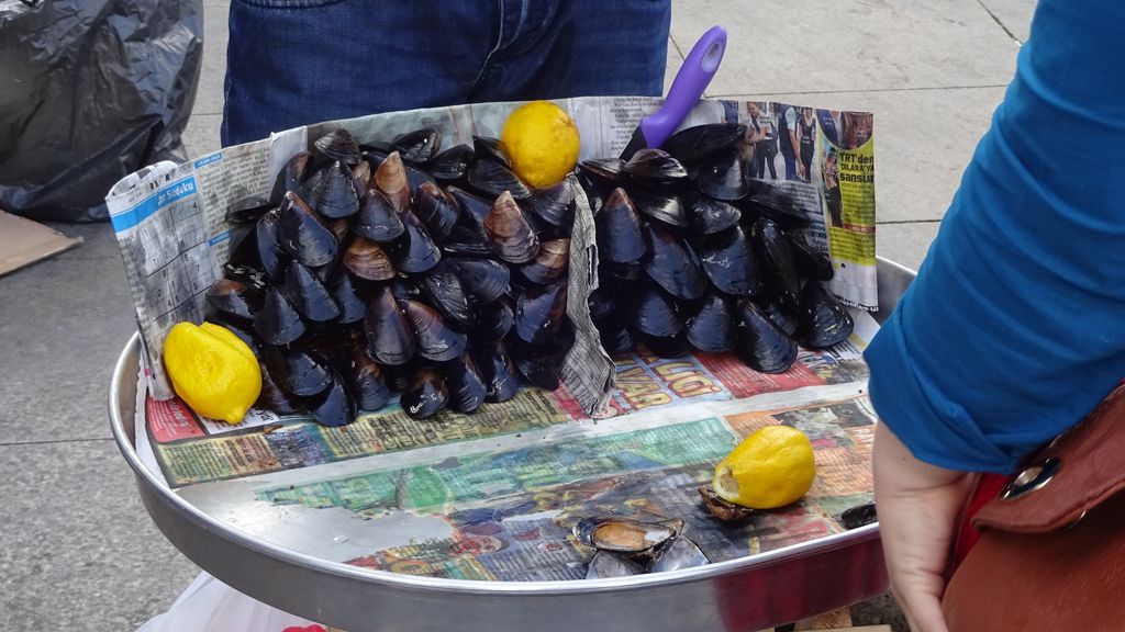 Foto: Duitse kinderen en moeder overleden in Turkije, mogelijk door voedselvergiftiging