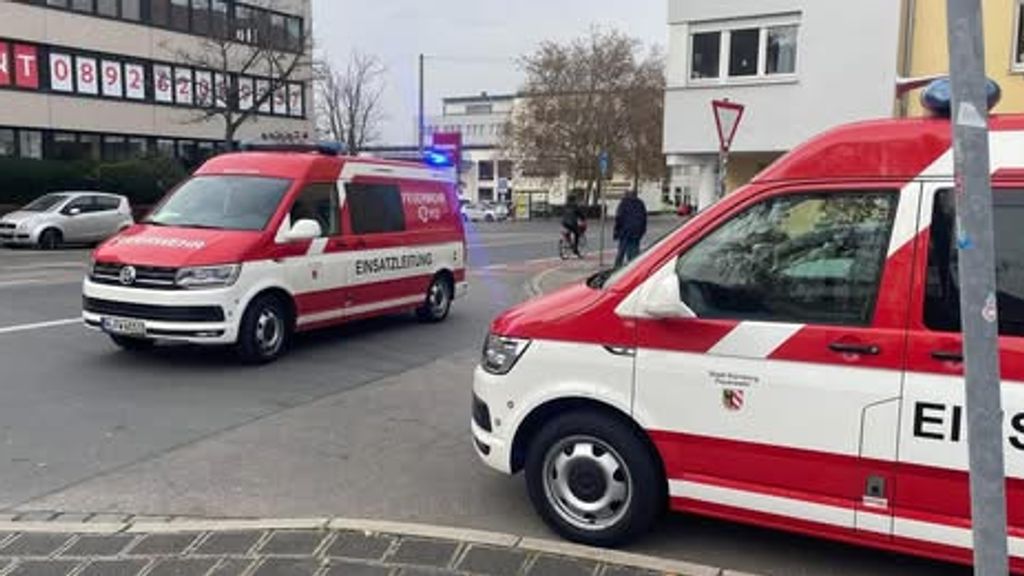 Foto: WO II-bom Neurenberg onschadelijk gemaakt, 20.000 geëvacueerden weer thuis