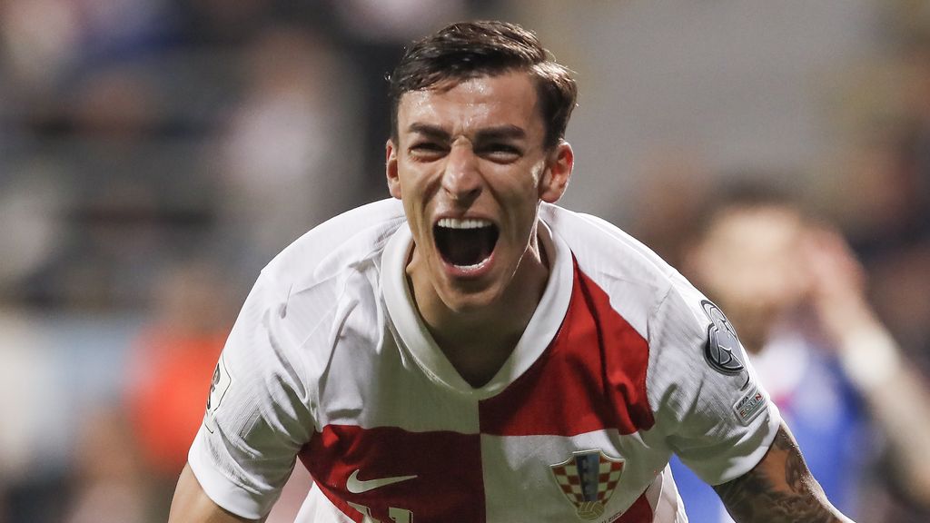 Kroatië plaatst zich mede dankzij Perisic voor WK, Duitsland wacht cruciaal duel