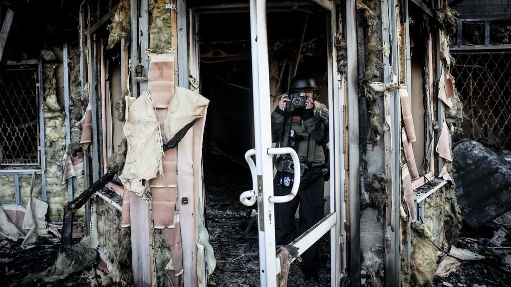 Foto: Nederlandse journaliste ontsnapt aan Russische drone-aanval in Oekraïne